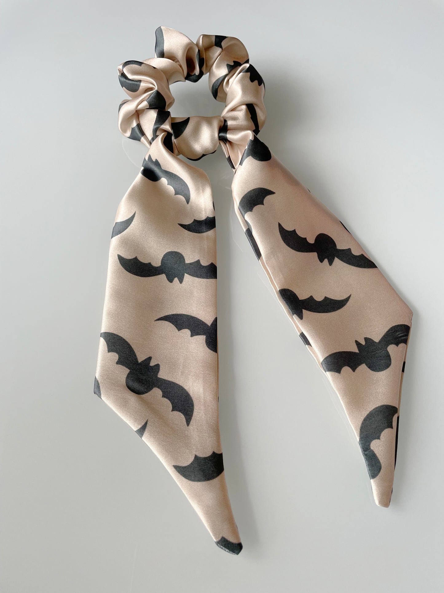 scrunch scarf, hair tie, scrunchie, bats, bat, halloween, black, rust, terracotta, peach, beige, pink, coral