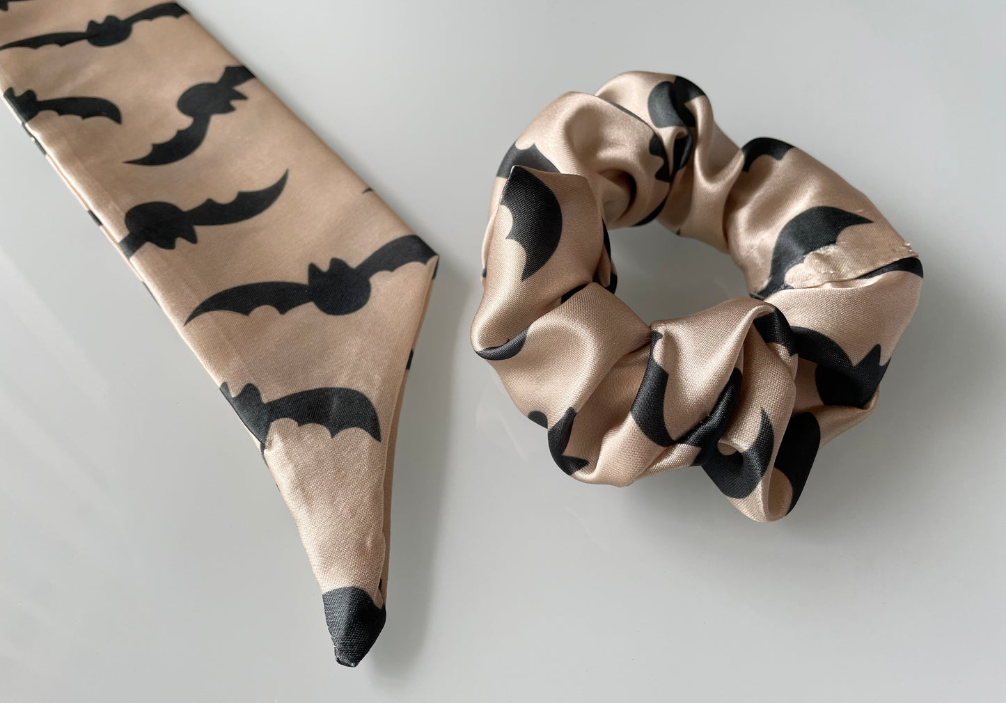 scrunch scarf, hair tie, scrunchie, bats, bat, halloween, black, rust, terracotta, peach, beige, pink, coral