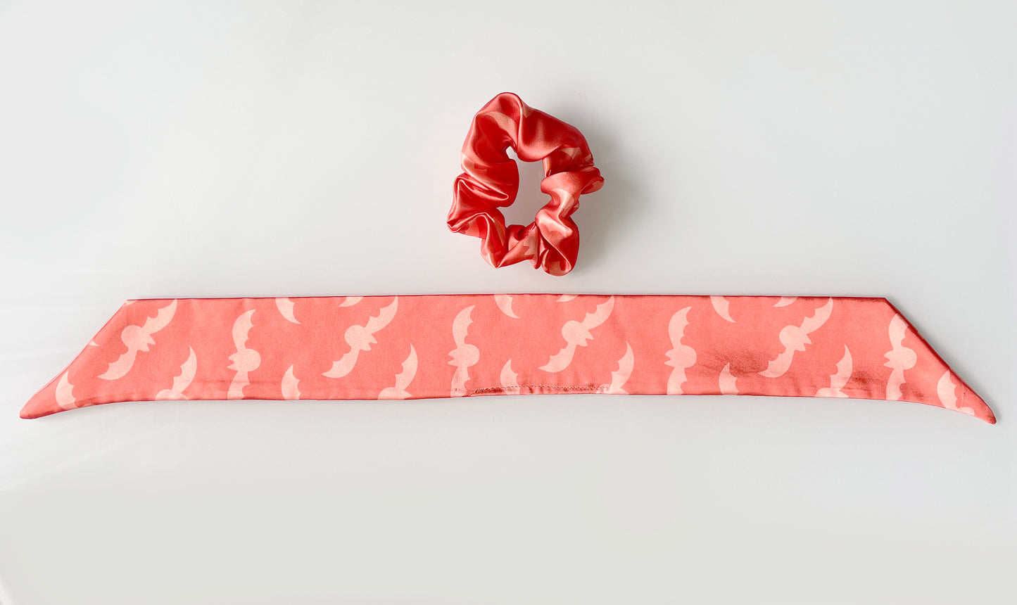 scrunch scarf, hair tie, scrunchie, bats, bat, halloween, black, rust, terracotta, peach, beige, pink, coral