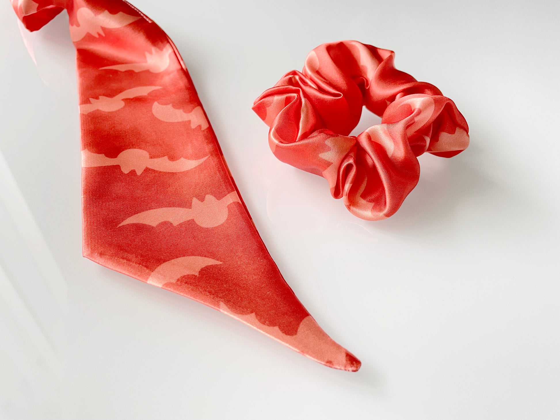 scrunch scarf, hair tie, scrunchie, bats, bat, halloween, black, rust, terracotta, peach, beige, pink, coral