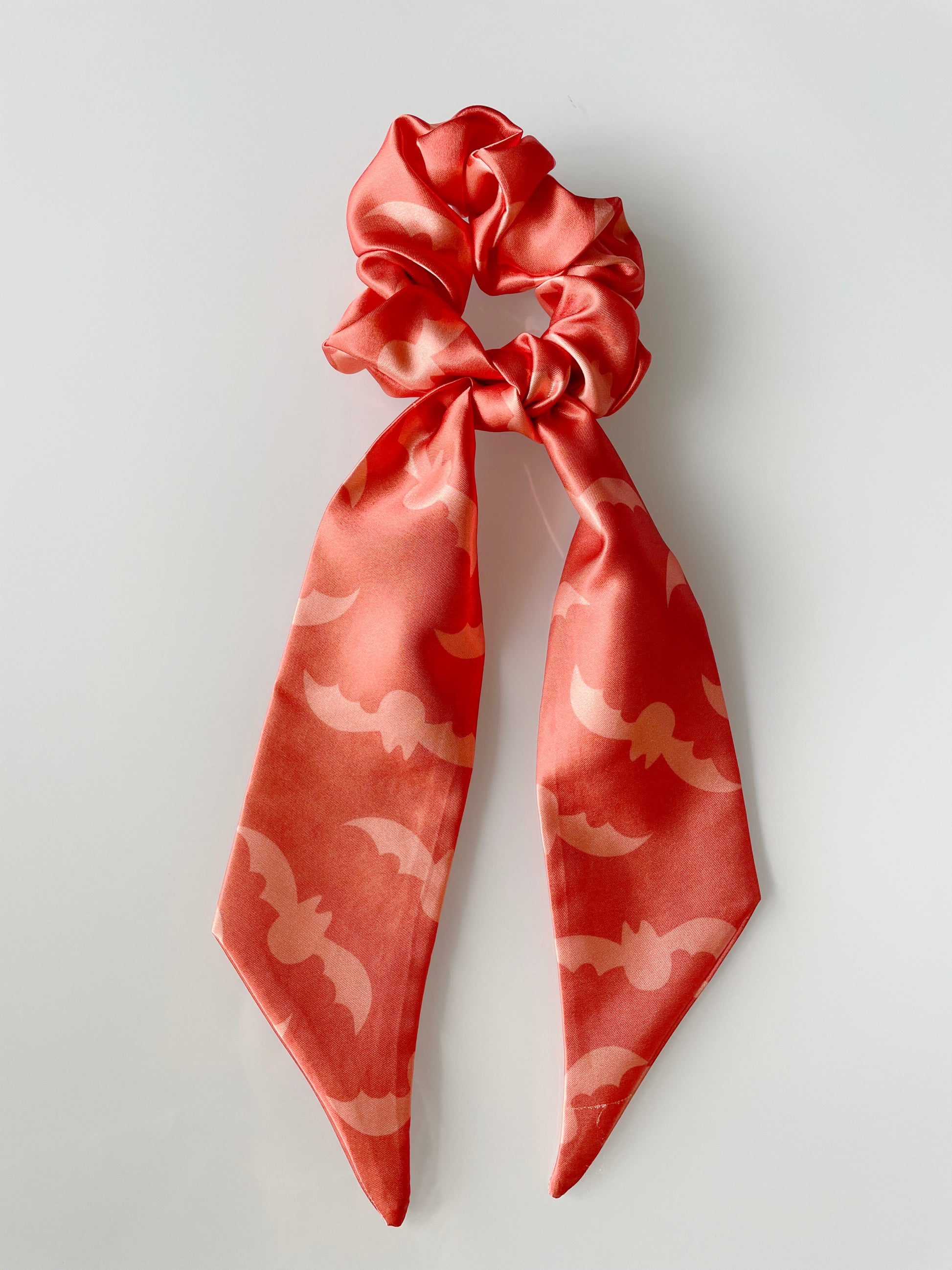 scrunch scarf, hair tie, scrunchie, bats, bat, halloween, black, rust, terracotta, peach, beige, pink, coral