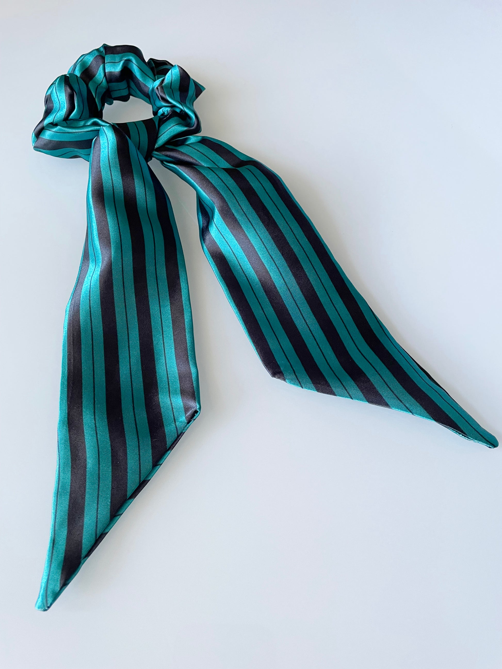striped green teal turquoise black Scrunchie Scarf